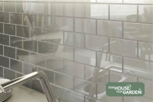 Glass tile Backsplash