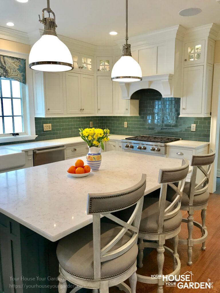 white kitchen cabinets installed by YHYG 4