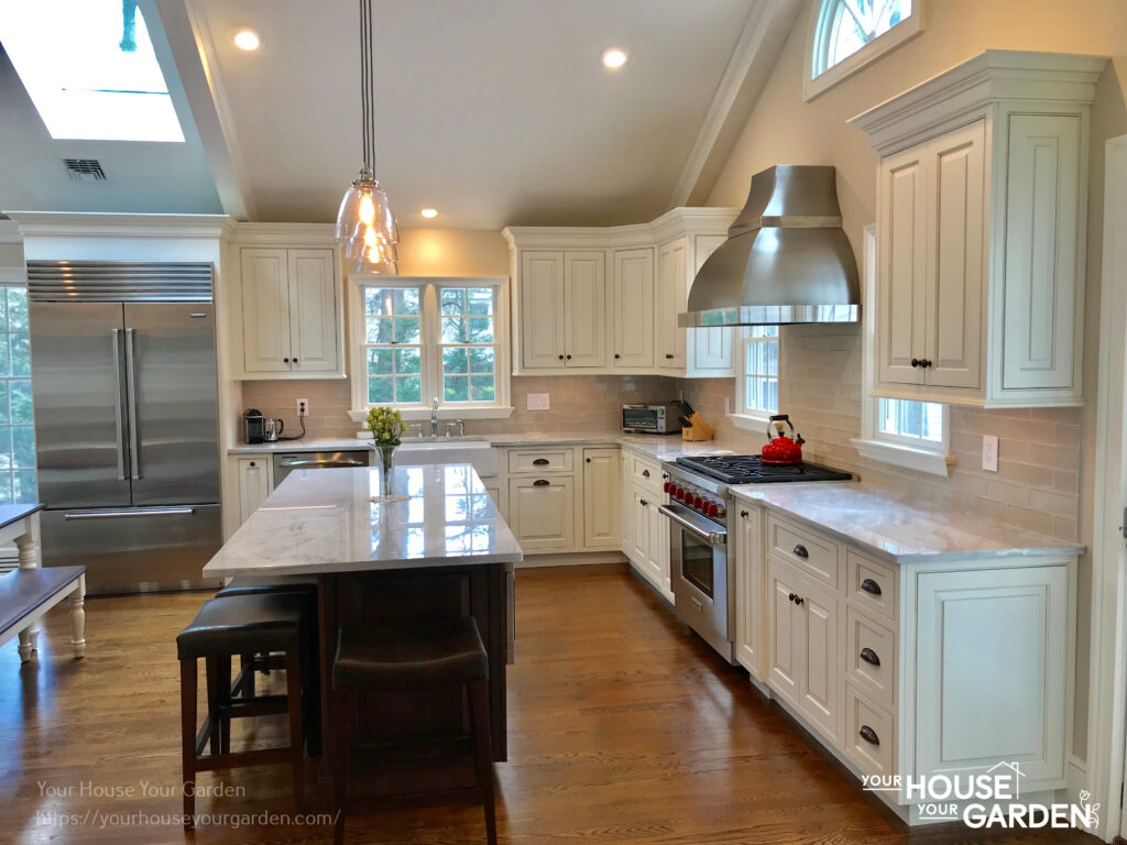 white kitchen cabinets installed by YHYG 2
