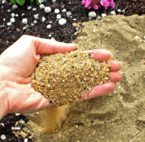 To fertilize your garden properly