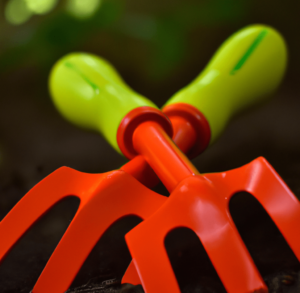 Top gardening tools for children and beginners